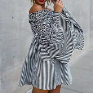 Delightful ways bell sleeve dress Size Small NWOT